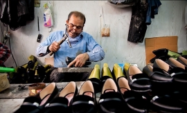 سایه سنگین کرونا بر صنعت کیف و کفش تبریز