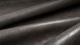 چرم یا پارچه چرم چیست: خواص، نحوه ساخت و محل تولید چرم (Leather Fabric) چه نوع پارچه ای است؟