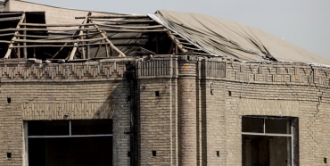 حال ناخوش ساختمان قدیمی کفش ملی/مالکان همچنان درگیرند