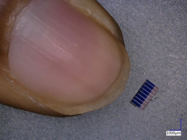 Solar Cells Embedded Clothes Can Charge Mobile Phone