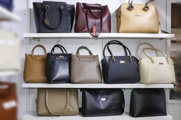 دو قدم تا ورشکستگی بـازار کیف